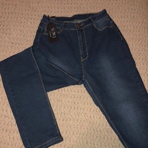 Jeans (high waisted)